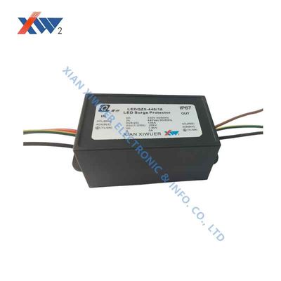 ভালো দাম LED সার্জ সুরক্ষা ডিভাইস সিরিজ LEDQZ5-440 / 10 BV2 দূরবর্তী এলার্ম সংযুক্ত উপলব্ধ অনলাইন